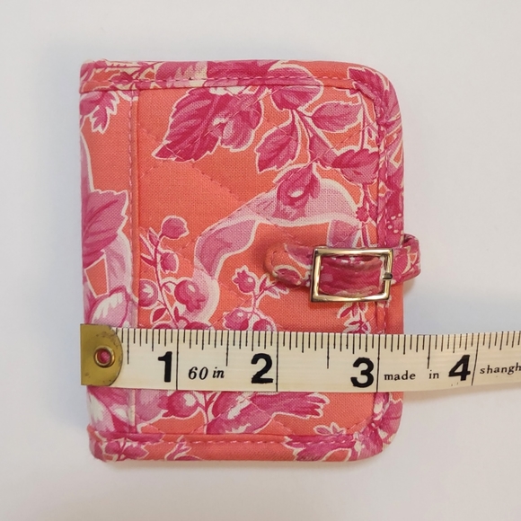 Vera Bradley Hope Toile Cards and Cuties Photo Wallet - Picture 6 of 7
